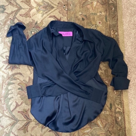 REVOLVE SILK GAUGE81 Stylish Black Wrap Top. - Picture 9 of 11